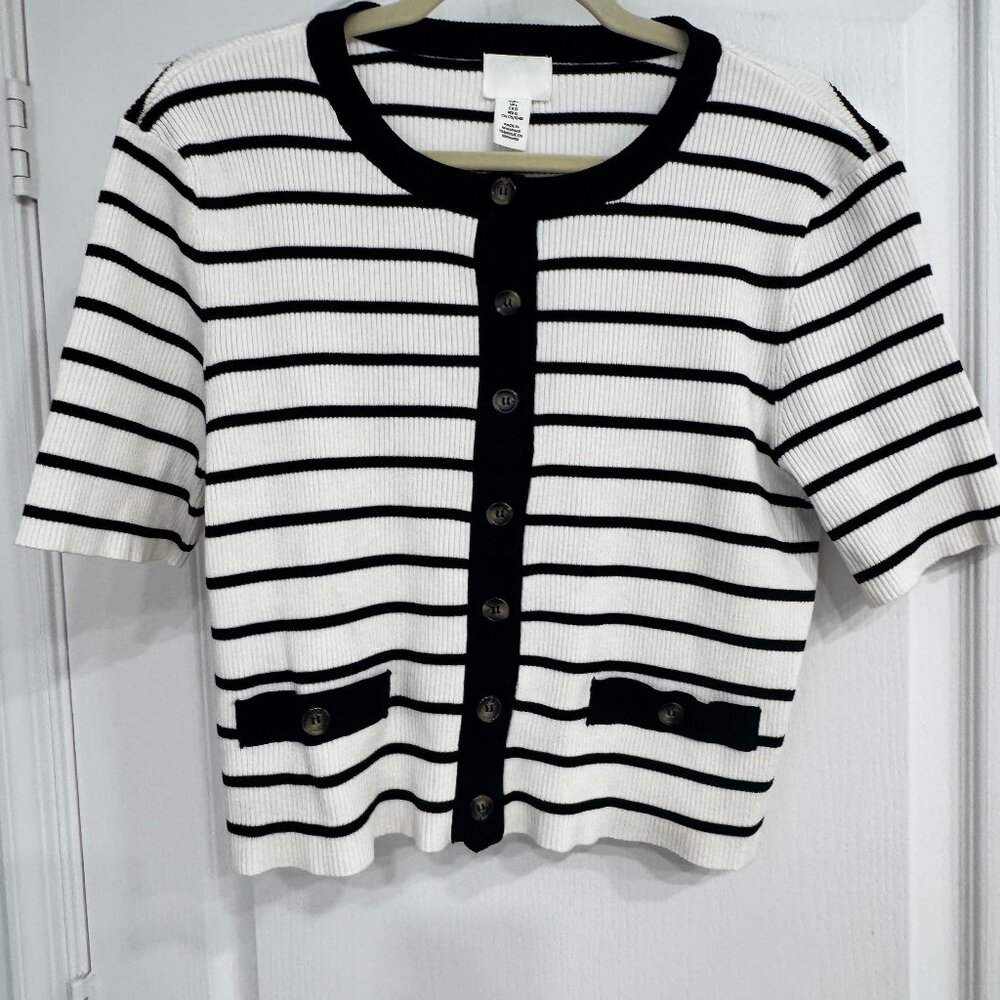 Black and white Crop Sweater Sz L H &M